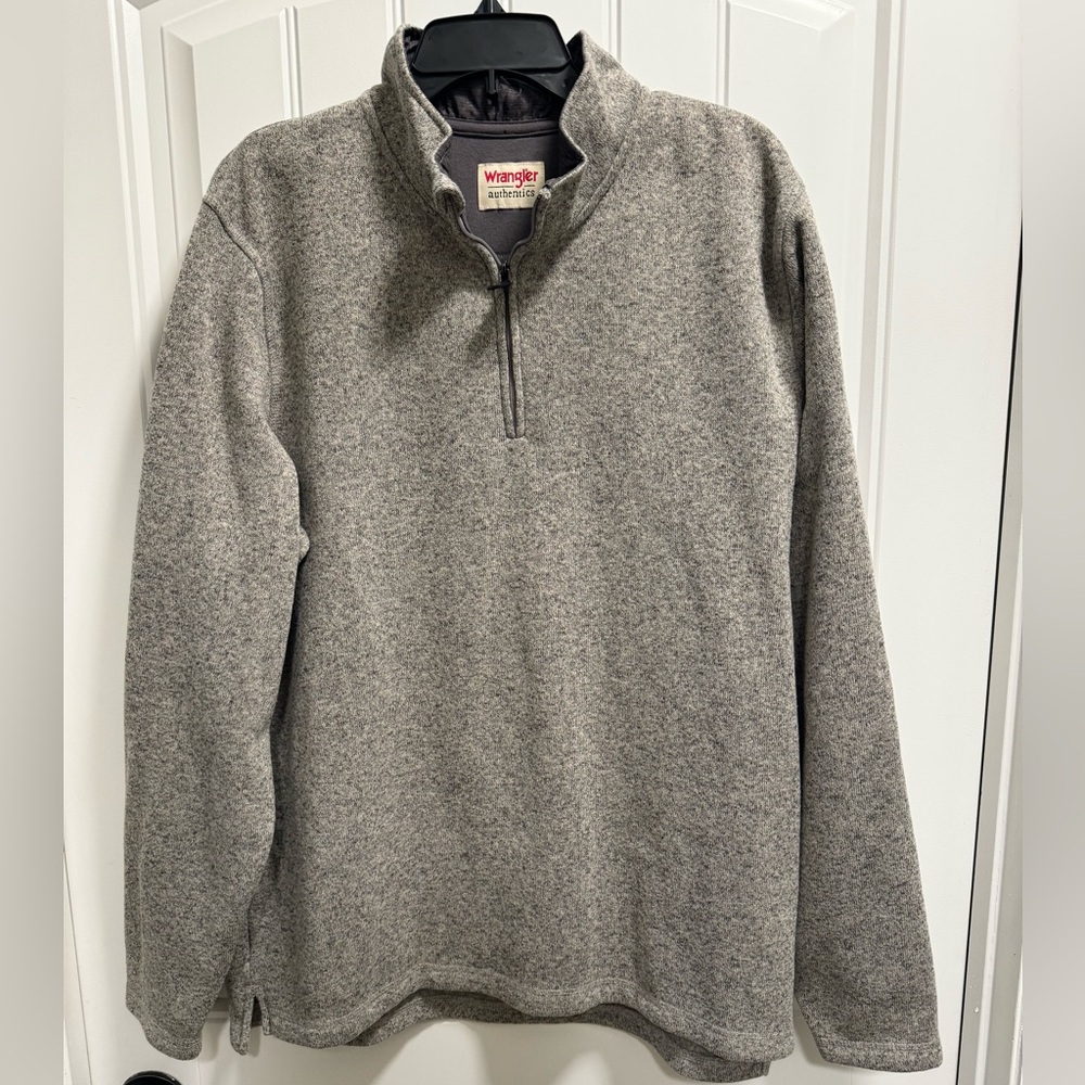 Wrangler Men's 1/4 Zip Pullover Gray Sweater -Size L